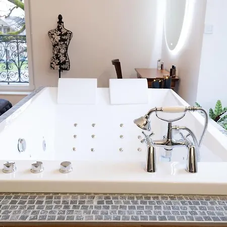L'Appartement Du Chateau Morvillars Esterno foto