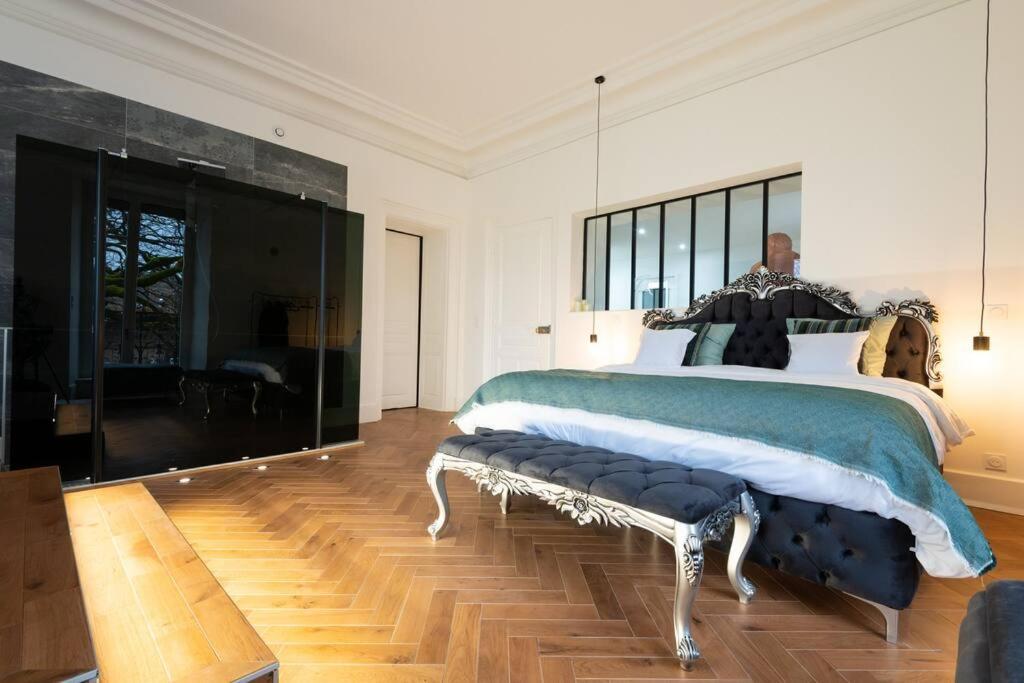 Apartment Du Chateau Morvillars